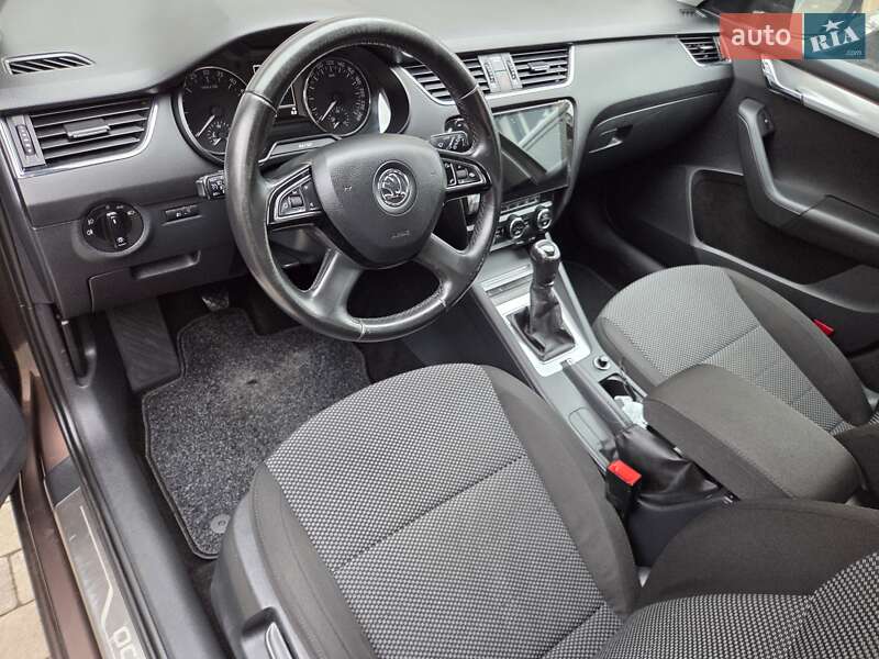 Универсал Skoda Octavia 2013 в Луцке фото 11 Универсал Skoda Octavia 2013 в Луцке