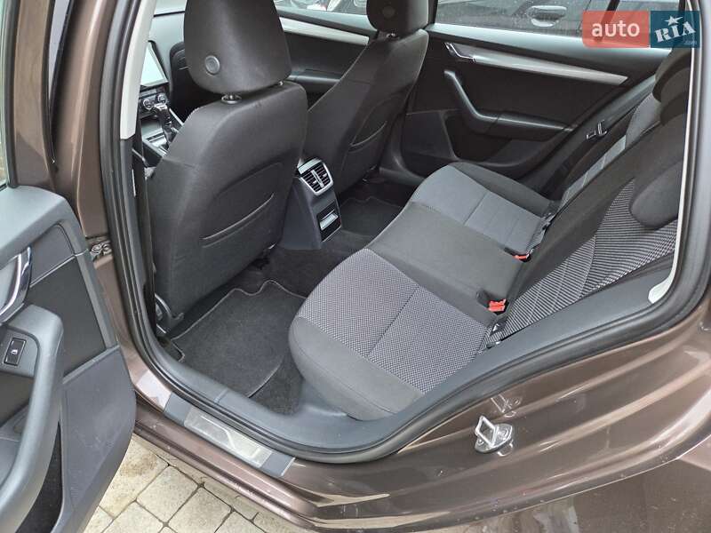 Универсал Skoda Octavia 2013 в Луцке фото 26 Универсал Skoda Octavia 2013 в Луцке