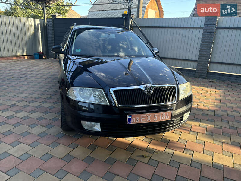 Універсал Skoda Octavia 2007 в Ворзелі