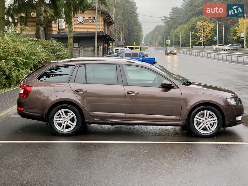 Универсал Skoda Octavia 2016 в Смыге