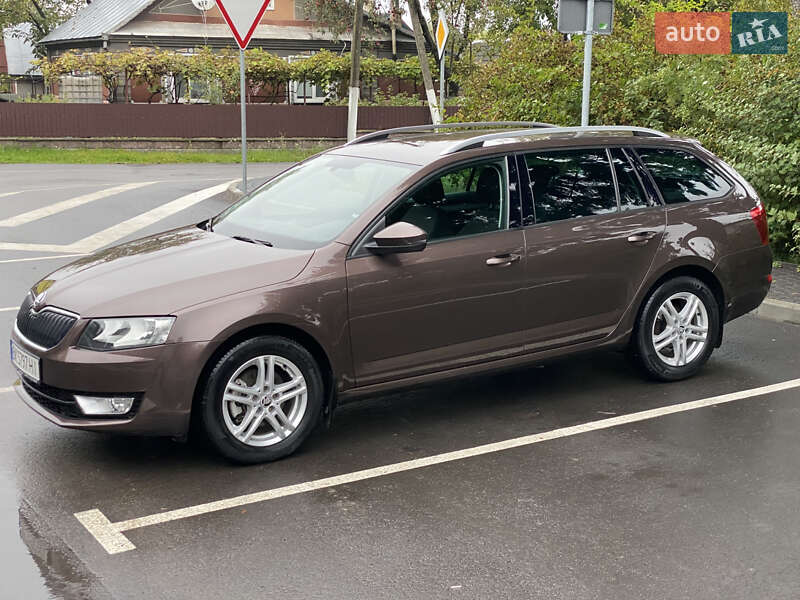 Универсал Skoda Octavia 2016 в Смыге
