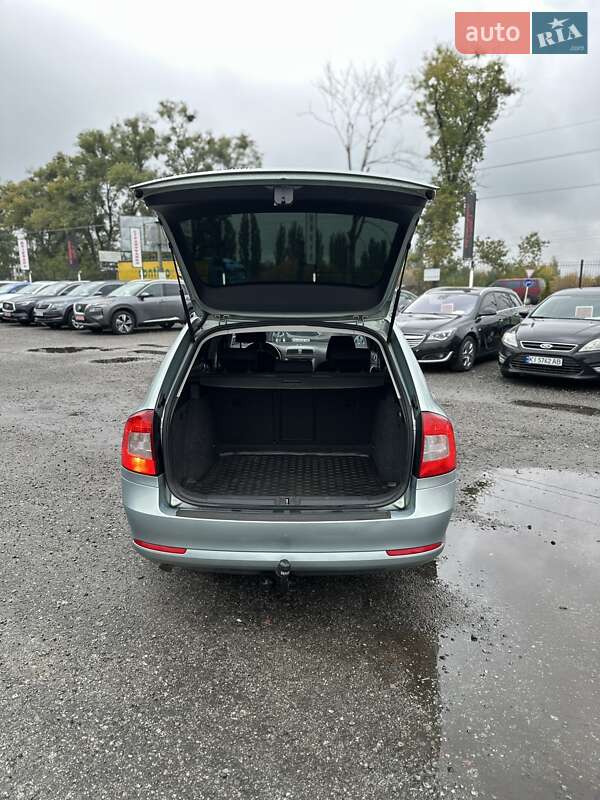 Универсал Skoda Octavia 2010 в Белогородке