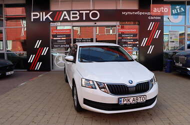 Ліфтбек Skoda Octavia 2019 в Львові