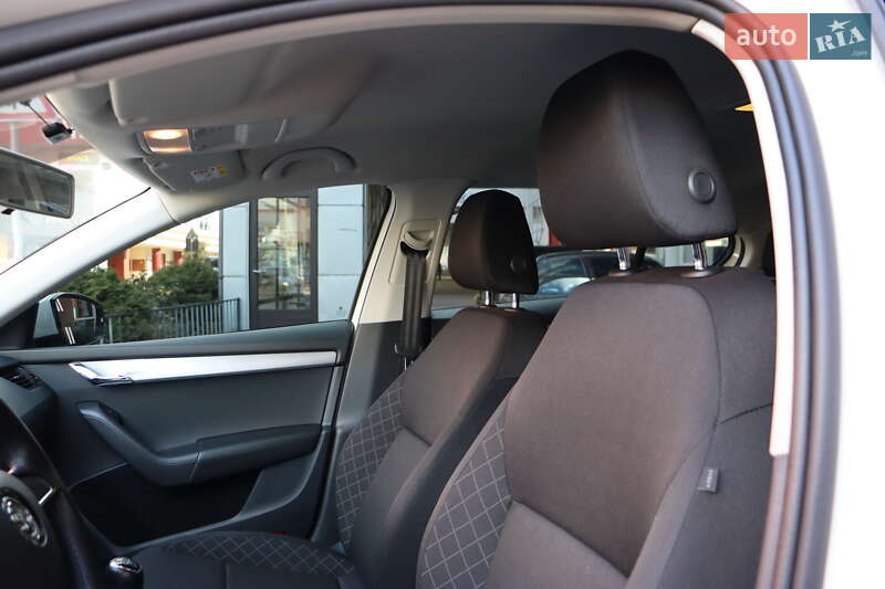 Ліфтбек Skoda Octavia 2019 в Львові