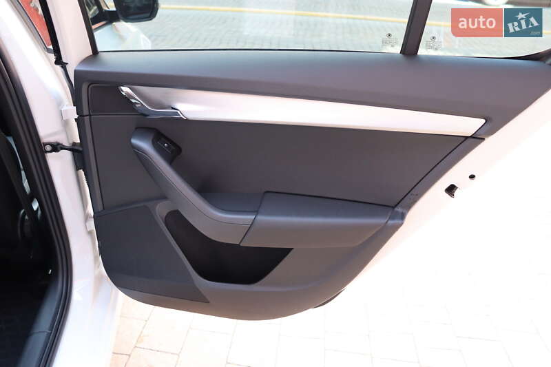 Ліфтбек Skoda Octavia 2019 в Львові