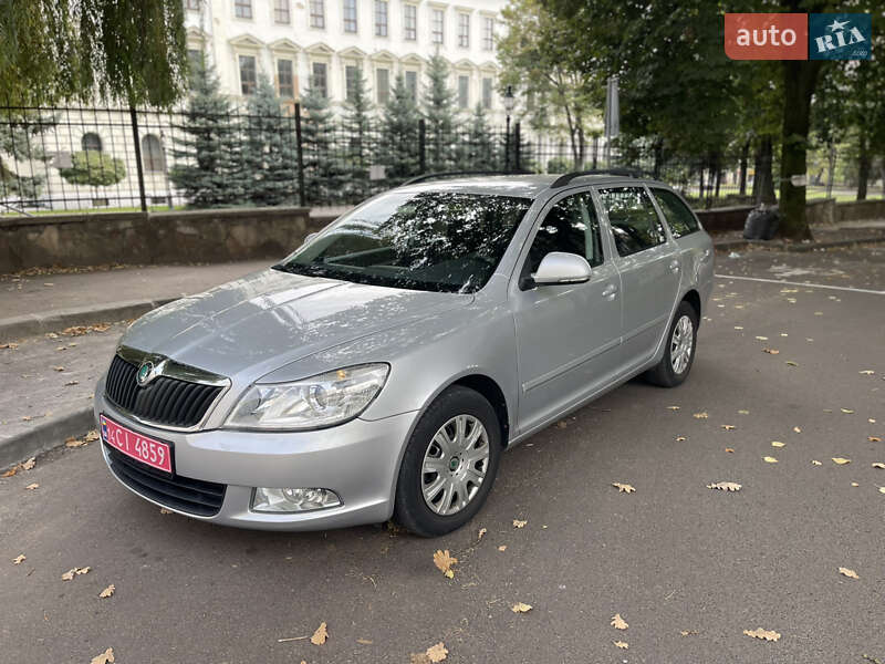 Универсал Skoda Octavia 2011 в Львове фото 2 Универсал Skoda Octavia 2011 в Львове
