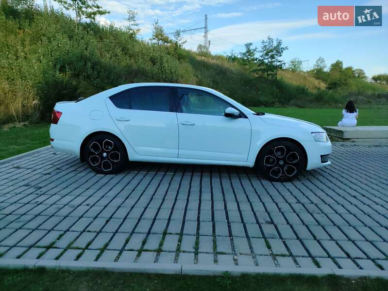 Ліфтбек Skoda Octavia 2015 в Солонці фото 6 Ліфтбек Skoda Octavia 2015 в Солонці