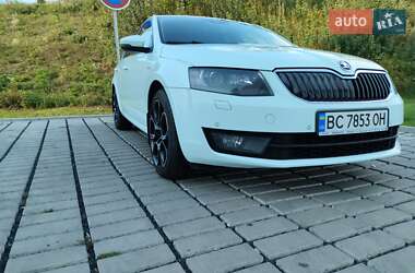 Лифтбек Skoda Octavia 2015 в 