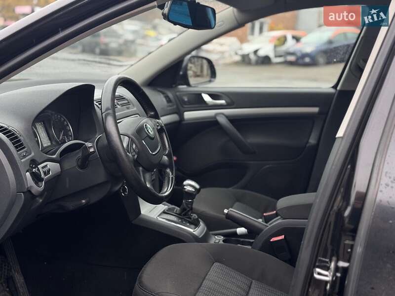 Универсал Skoda Octavia 2011 в Киеве фото 13 Универсал Skoda Octavia 2011 в Киеве