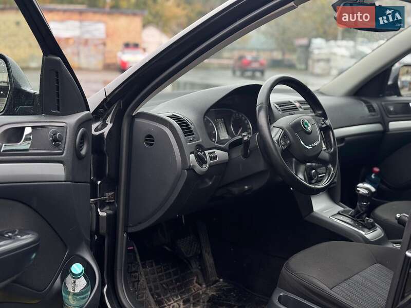 Универсал Skoda Octavia 2011 в Киеве фото 14 Универсал Skoda Octavia 2011 в Киеве