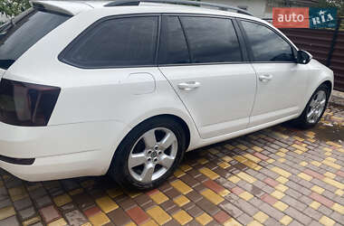 Универсал Skoda Octavia 2016 в Умани