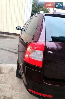 Универсал Skoda Octavia 2009 в 