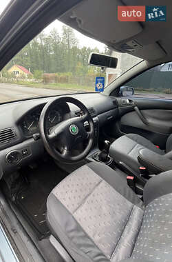 Универсал Skoda Octavia 2003 в  фото 5 Универсал Skoda Octavia 2003 в