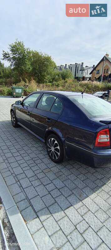 Лифтбек Skoda Octavia 2003 в Львове фото 2 Лифтбек Skoda Octavia 2003 в Львове