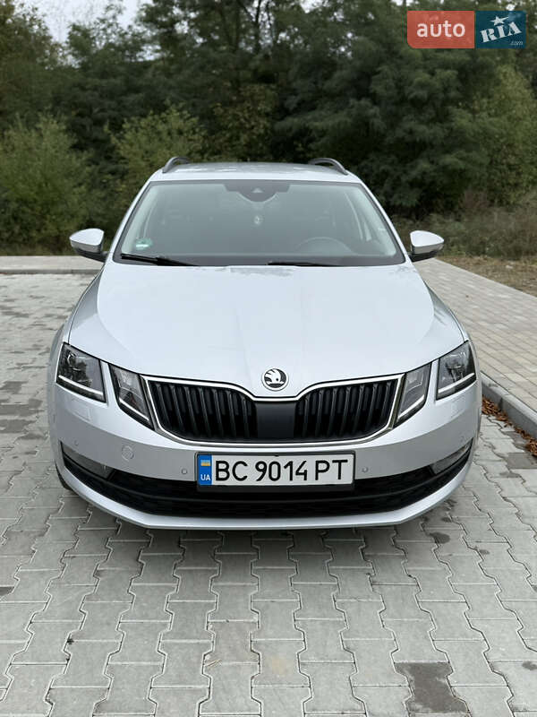 Универсал Skoda Octavia 2019 в Стрые фото 2 Универсал Skoda Octavia 2019 в Стрые