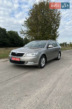 Універсал Skoda Octavia 2010 в Любешові