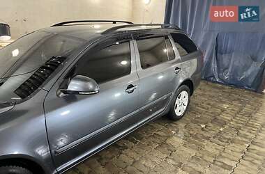Универсал Skoda Octavia 2011 в 