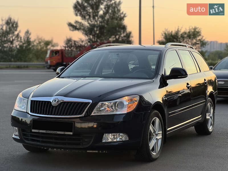Універсал Skoda Octavia 2009 в Києві