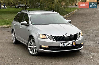 Універсал Skoda Octavia 2019 в Івано-Франківську