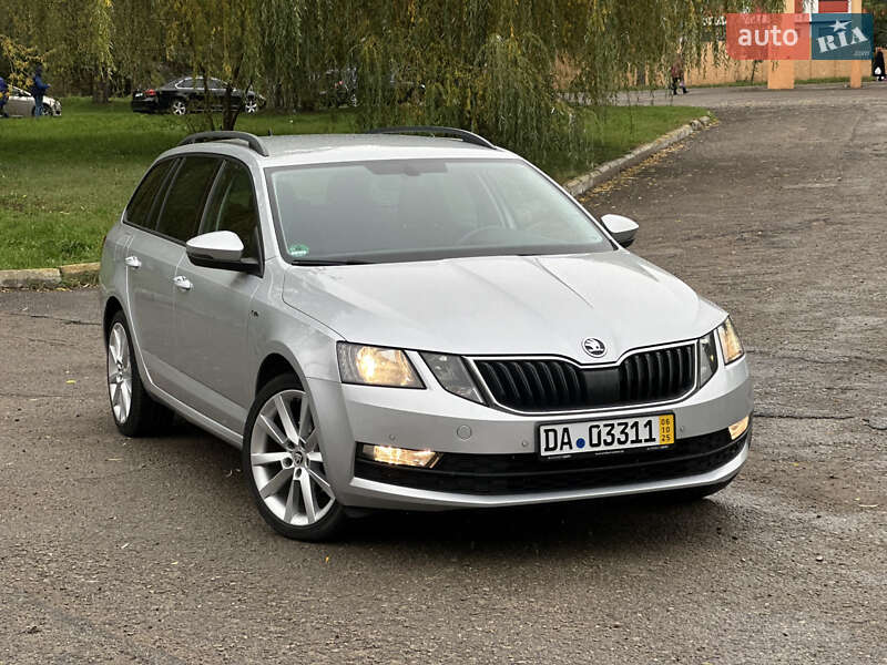 Универсал Skoda Octavia 2019 в Ивано-Франковске