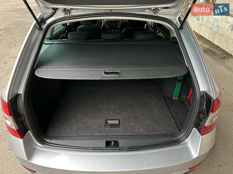 Универсал Skoda Octavia 2019 в Ивано-Франковске