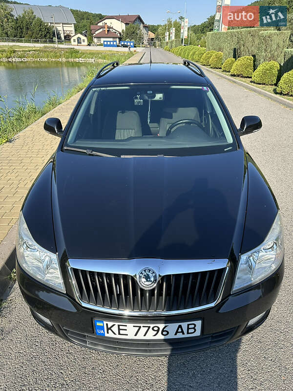Универсал Skoda Octavia 2010 в Днепре