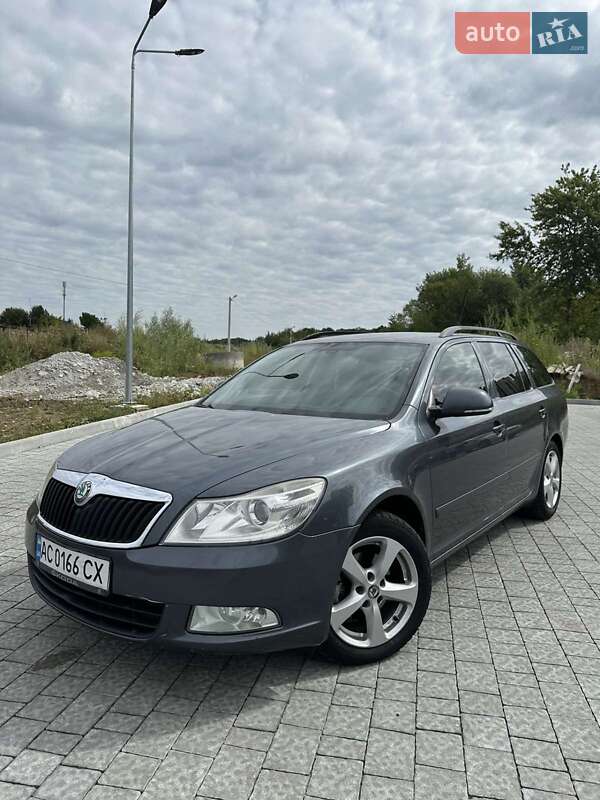Универсал Skoda Octavia 2011 в 