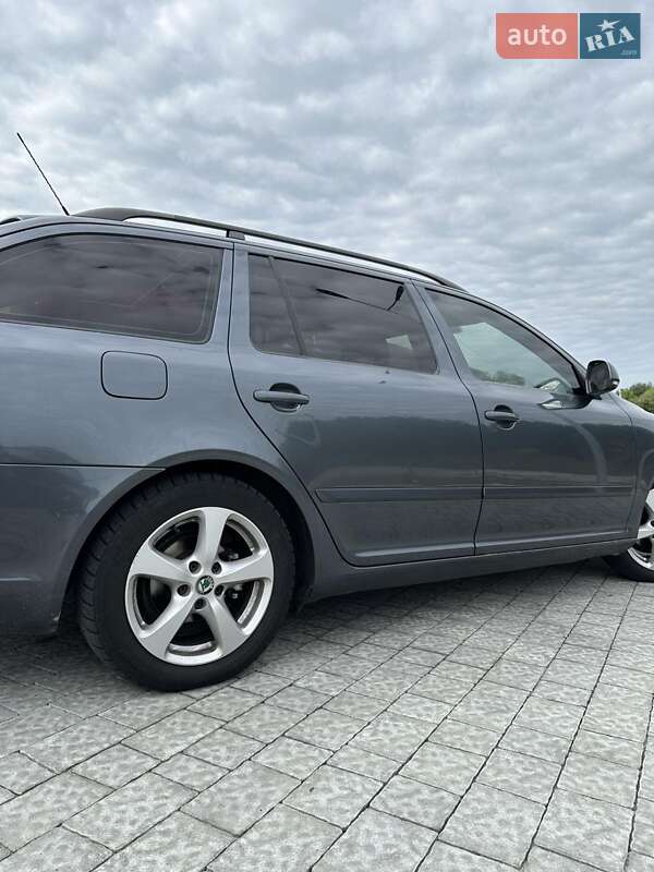 Універсал Skoda Octavia 2011 в Львові