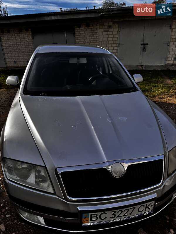 Лифтбек Skoda Octavia 2006 в Бориславе