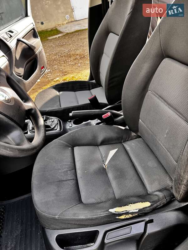 Лифтбек Skoda Octavia 2006 в Бориславе