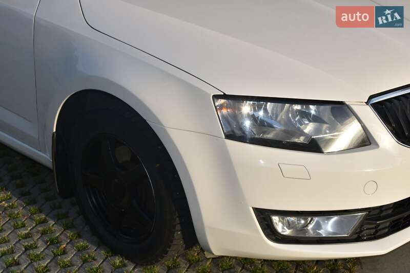 Универсал Skoda Octavia 2013 в Самборе