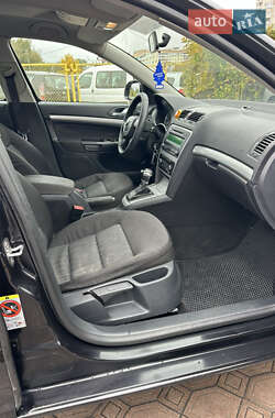 Лифтбек Skoda Octavia 2011 в 