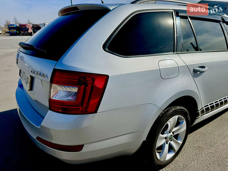 Універсал Skoda Octavia 2015 в Дніпрі фото 12 Універсал Skoda Octavia 2015 в Дніпрі