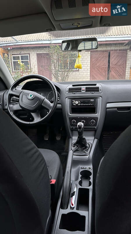Универсал Skoda Octavia 2012 в Черкассах фото 10 Универсал Skoda Octavia 2012 в Черкассах