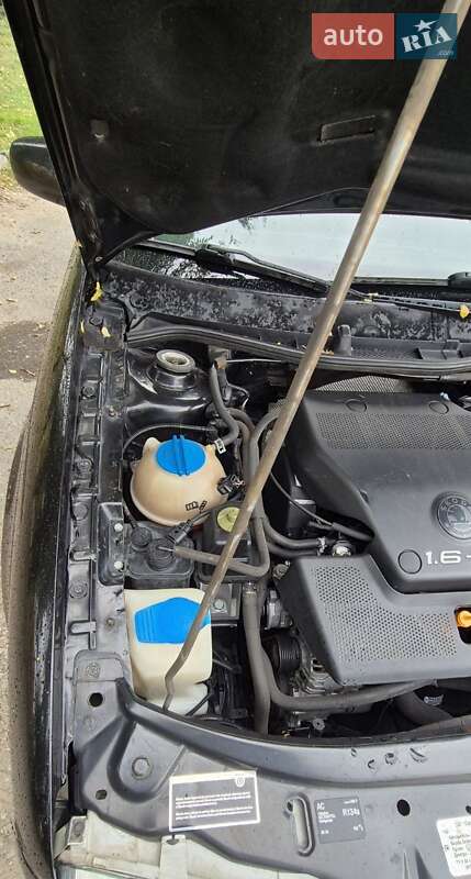 Лифтбек Skoda Octavia 2006 в Запорожье