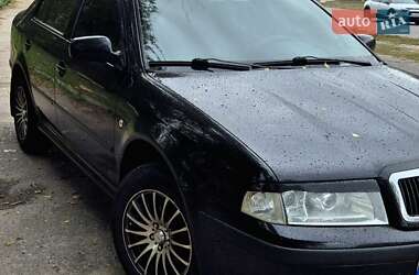 Лифтбек Skoda Octavia 2006 в 