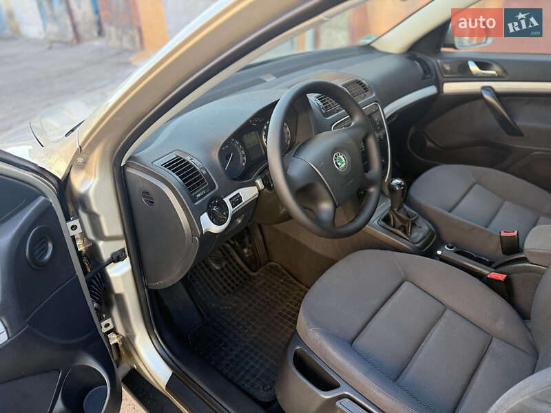 Лифтбек Skoda Octavia 2005 в Умани фото 19 Лифтбек Skoda Octavia 2005 в Умани