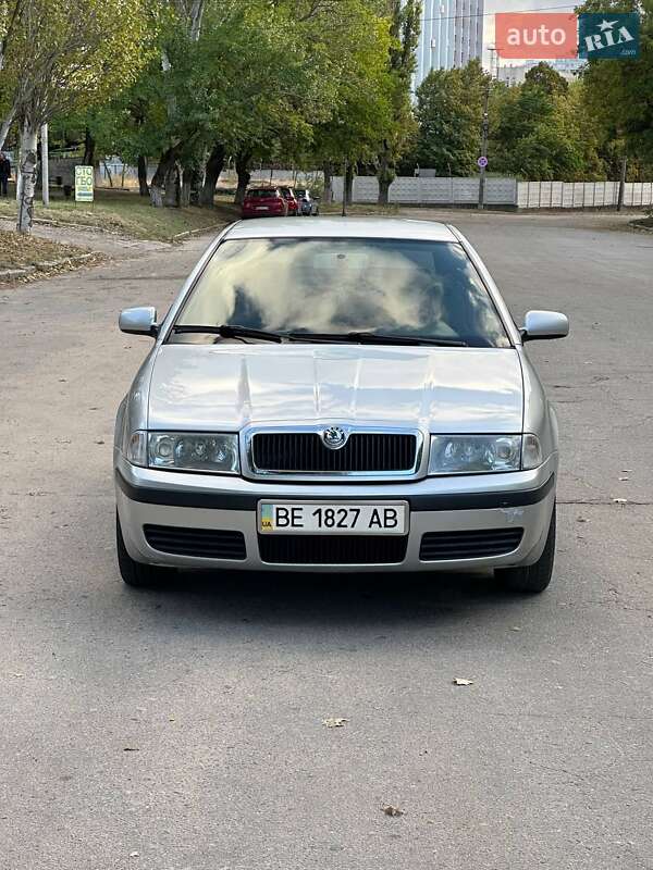 Лифтбек Skoda Octavia 2004 в Николаеве