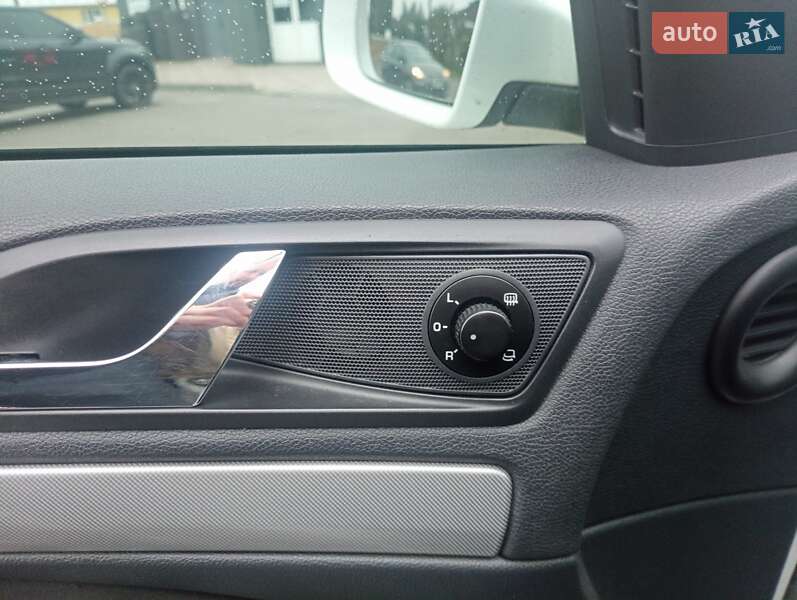 Універсал Skoda Octavia 2009 в Володимирі