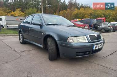 Лифтбек Skoda Octavia 2005 в Сумах