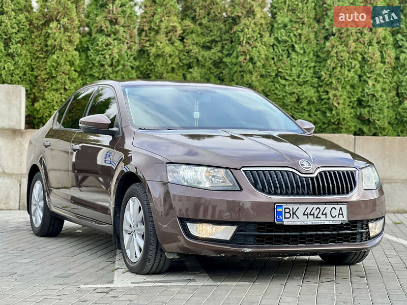 Лифтбек Skoda Octavia 2013 в 