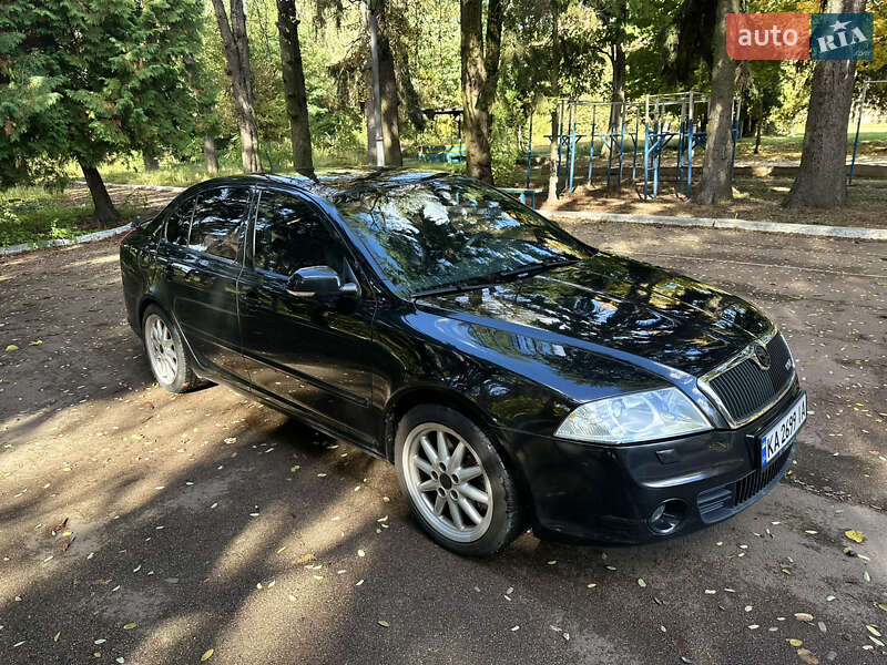 Лифтбек Skoda Octavia 2006 в Киеве