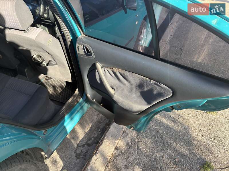 Ліфтбек Skoda Octavia 2000 в Павлограді