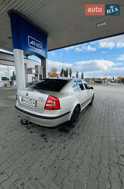 Лифтбек Skoda Octavia 2006 в 