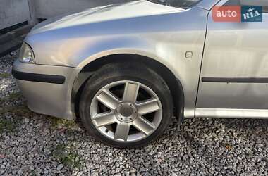 Лифтбек Skoda Octavia 2006 в 
