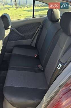 Лифтбек Skoda Octavia 1999 в 