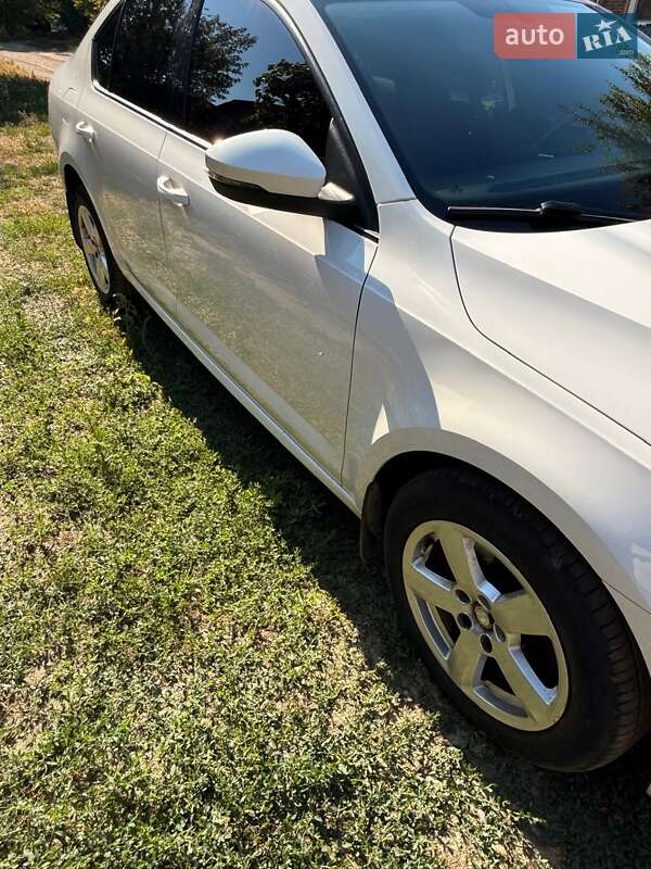 Лифтбек Skoda Octavia 2016 в Краматорске фото 5 Лифтбек Skoda Octavia 2016 в Краматорске