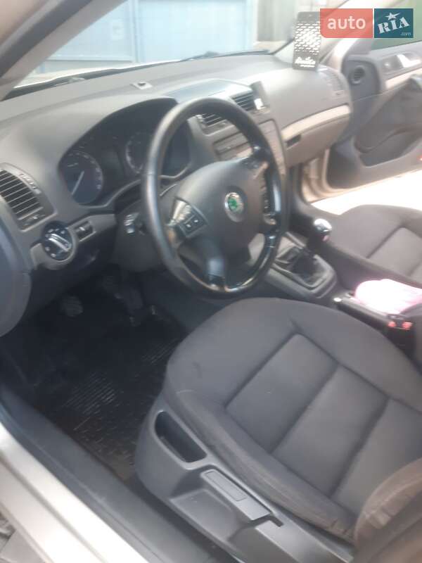 Лифтбек Skoda Octavia 2004 в Христиновке фото 13 Лифтбек Skoda Octavia 2004 в Христиновке