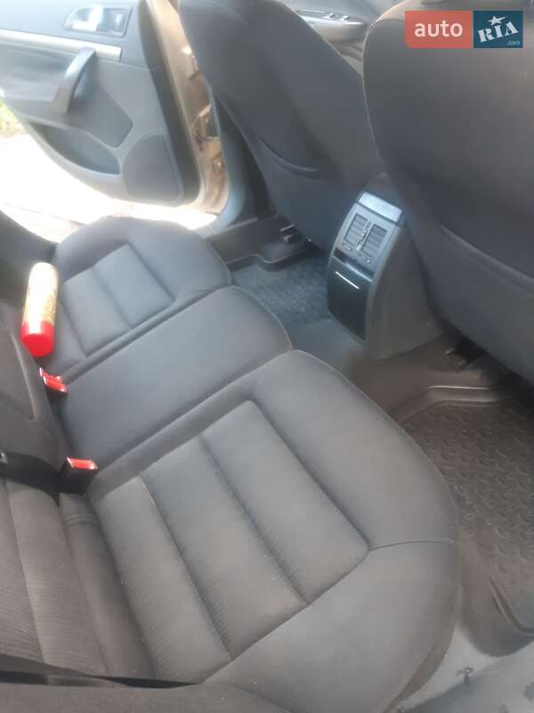 Лифтбек Skoda Octavia 2004 в Христиновке фото 20 Лифтбек Skoda Octavia 2004 в Христиновке