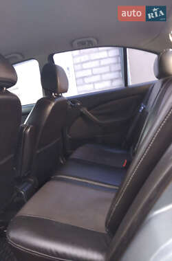 Лифтбек Skoda Octavia 2004 в 